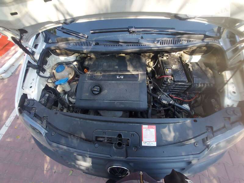 Мінівен Volkswagen Caddy 2005 в Вінниці