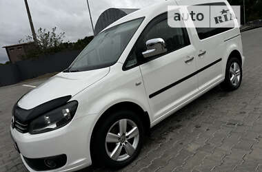 Минивэн Volkswagen Caddy 2013 в Каменец-Подольском