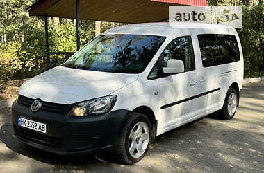 Мінівен Volkswagen Caddy 2013 в Ірпені