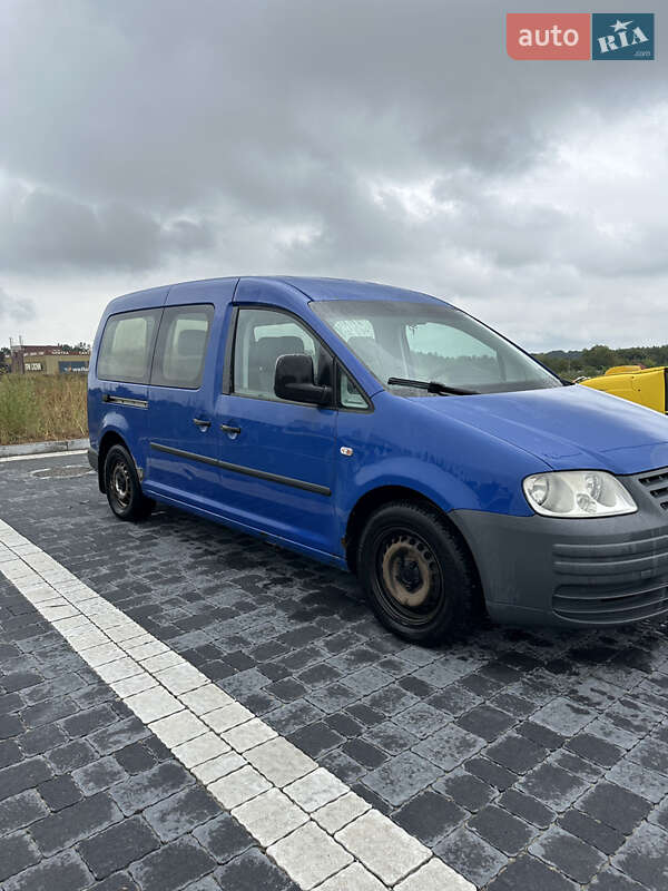 Минивэн Volkswagen Caddy 2009 в Львове