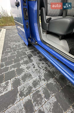 Мінівен Volkswagen Caddy 2009 в 