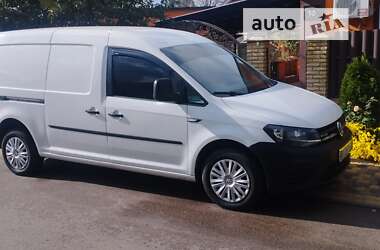 Грузовой фургон Volkswagen Caddy 2015 в Пирятине