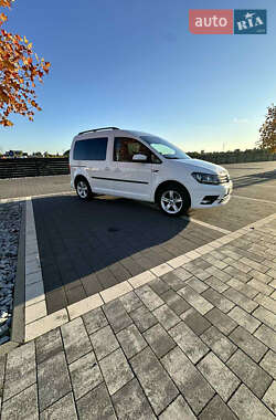 Минивэн Volkswagen Caddy 2015 в 