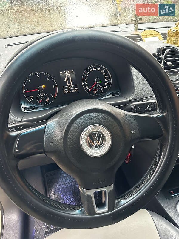 Минивэн Volkswagen Caddy 2013 в Виноградове фото 13 Минивэн Volkswagen Caddy 2013 в Виноградове