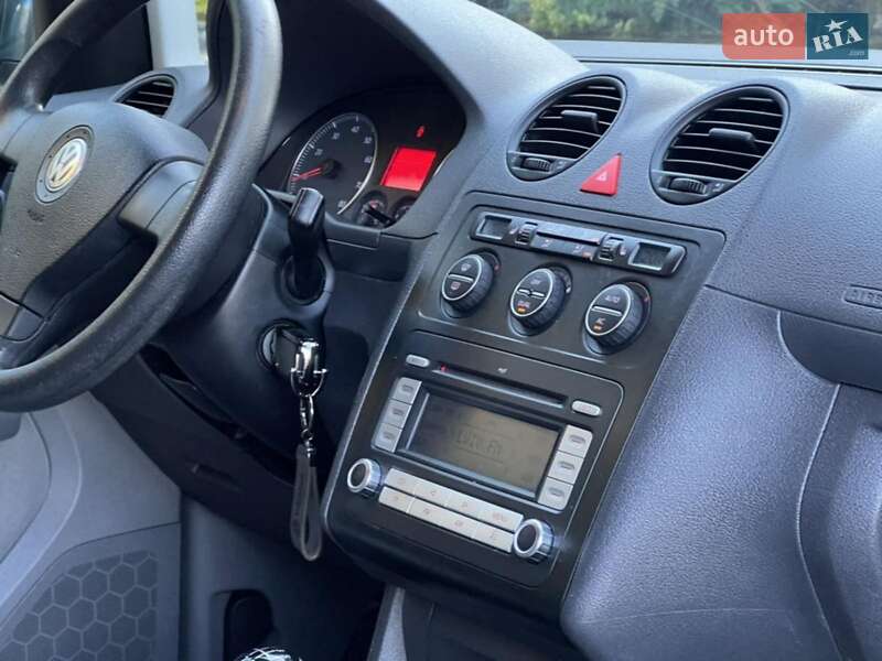 Минивэн Volkswagen Caddy 2008 в Дрогобыче