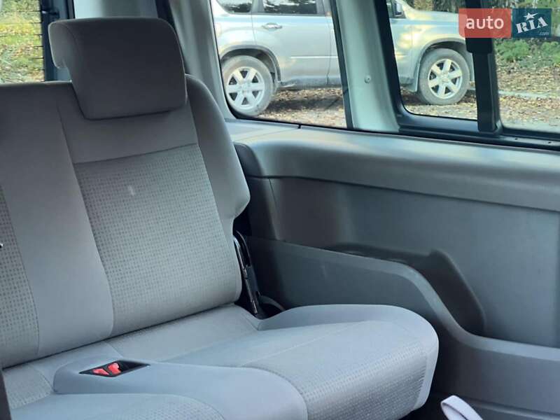 Минивэн Volkswagen Caddy 2008 в Дрогобыче