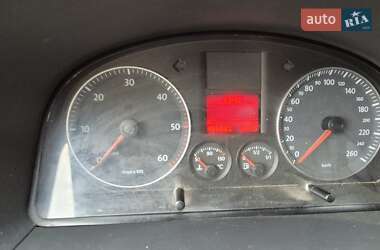 Грузовой фургон Volkswagen Caddy 2007 в 