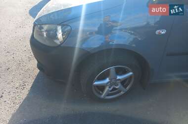Минивэн Volkswagen Caddy 2012 в 