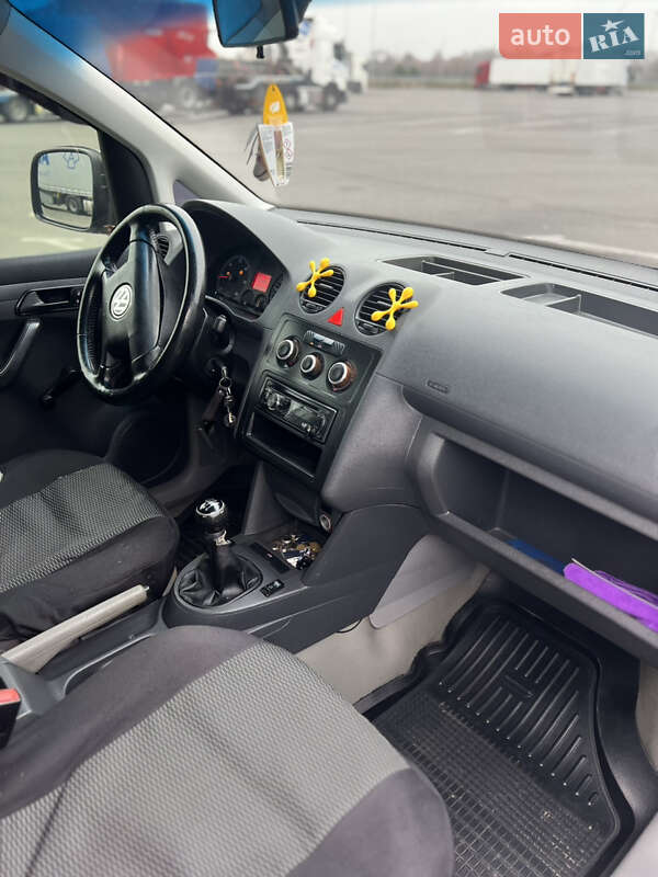 Мінівен Volkswagen Caddy 2005 в Яворові