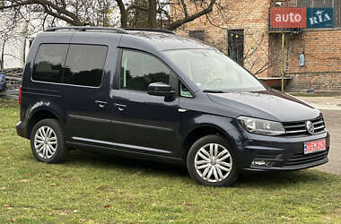 Мінівен Volkswagen Caddy 2016 в Нововолинську