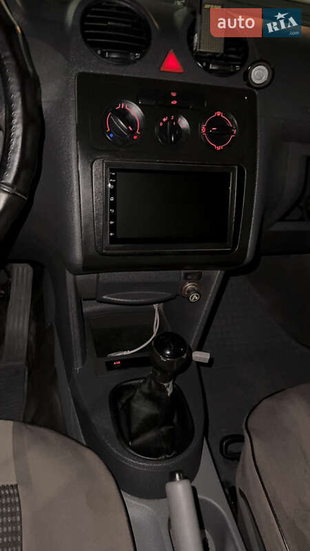 Минивэн Volkswagen Caddy 2006 в Решетиловке