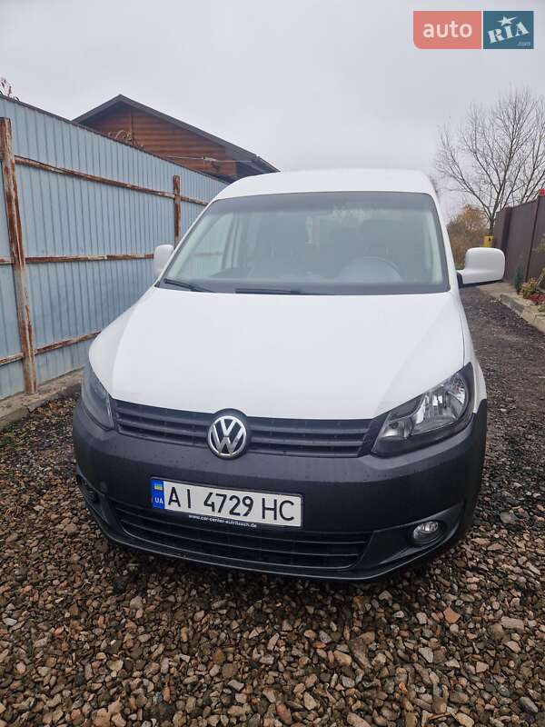 Минивэн Volkswagen Caddy 2014 в Киеве