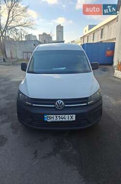 Вантажний фургон Volkswagen Caddy 2016 в Києві