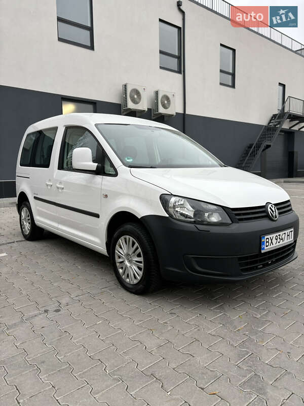 Мінівен Volkswagen Caddy 2014 в Хмельницькому