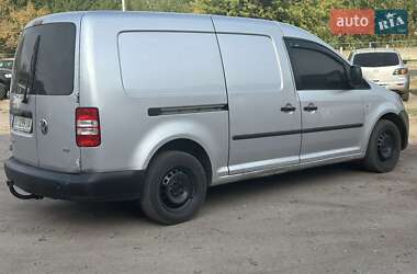 Грузовой фургон Volkswagen Caddy 2011 в Кременчуге