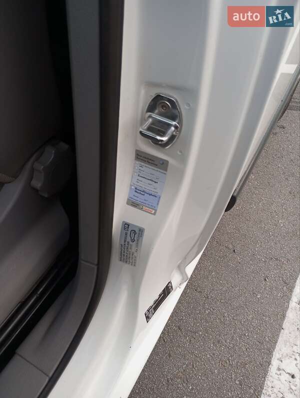 Минивэн Volkswagen Caddy 2007 в Запорожье
