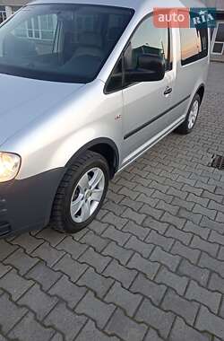 Минивэн Volkswagen Caddy 2010 в Хусте