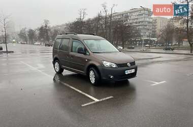 Мінівен Volkswagen Caddy 2011 в Києві