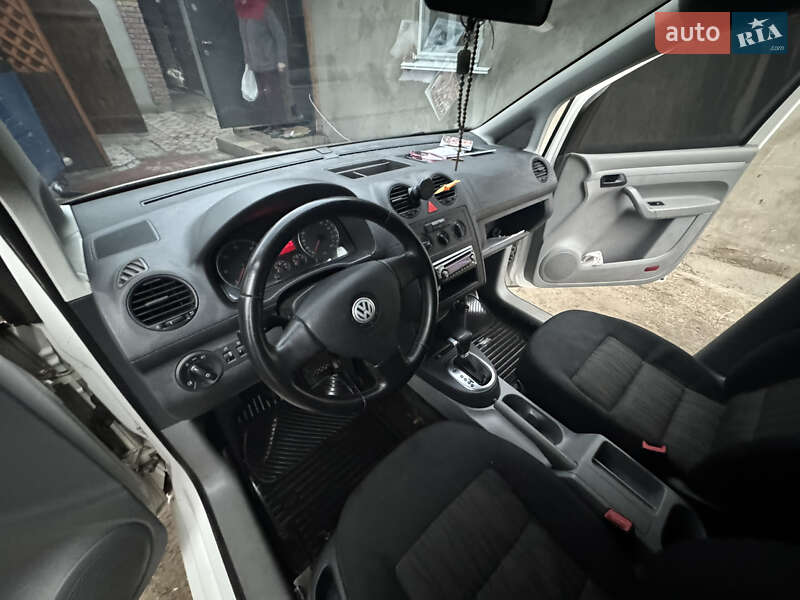 Минивэн Volkswagen Caddy 2008 в Звягеле фото 13 Минивэн Volkswagen Caddy 2008 в Звягеле