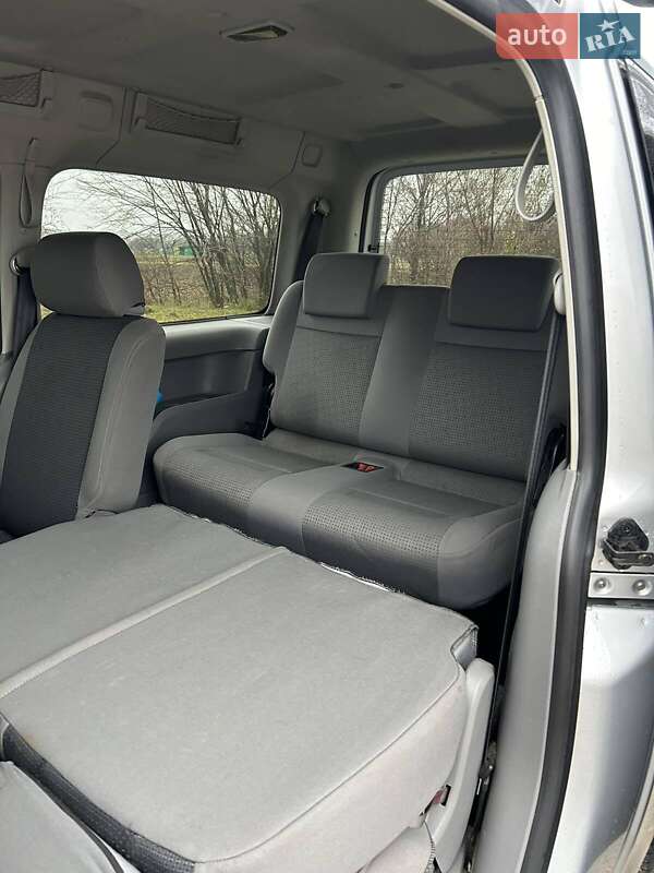 Мінівен Volkswagen Caddy 2008 в Чернівцях