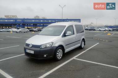 Мінівен Volkswagen Caddy 2010 в Києві