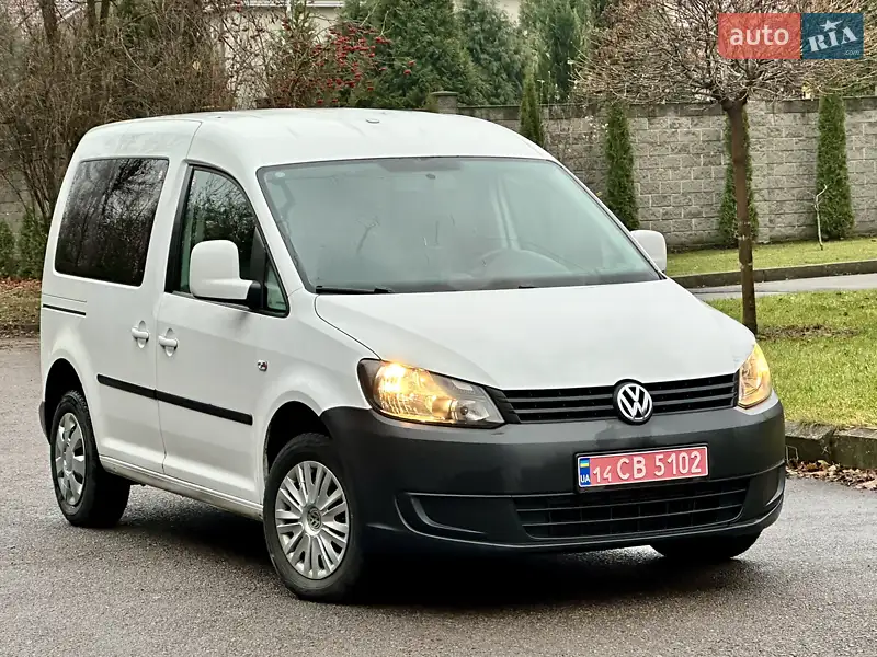 Минивэн Volkswagen Caddy 2013 в 