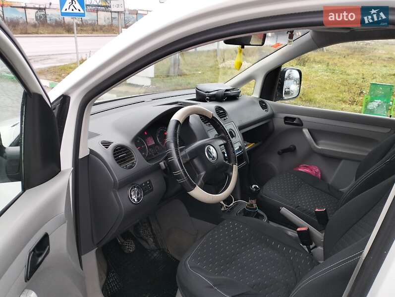 Минивэн Volkswagen Caddy 2005 в Тернополе