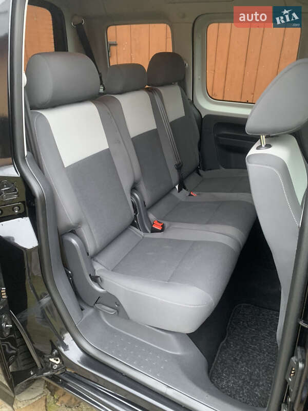 Мінівен Volkswagen Caddy 2013 в Івано-Франківську