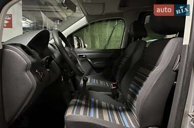 Минивэн Volkswagen Caddy 2011 в 