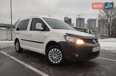 Минивэн Volkswagen Caddy 2010 в Киеве