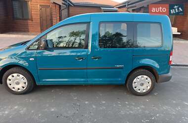 Мінівен Volkswagen Caddy 2010 в Смілі