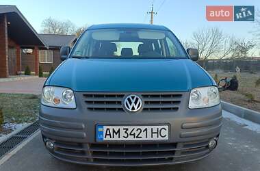 Мінівен Volkswagen Caddy 2010 в Смілі