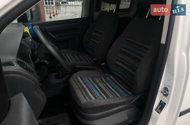 Мінівен Volkswagen Caddy 2013 в Києві