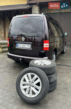 Минивэн Volkswagen Caddy 2010 в Самборе