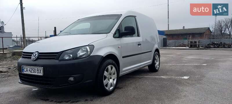 Минивэн Volkswagen Caddy 2012 в Каменке