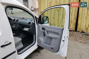 Вантажний фургон Volkswagen Caddy 2008 в Києві