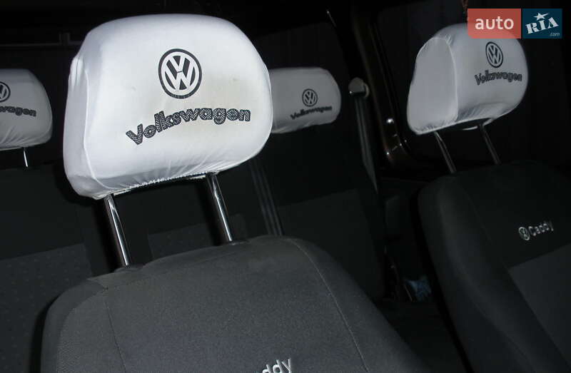 Минивэн Volkswagen Caddy 2011 в Шепетовке