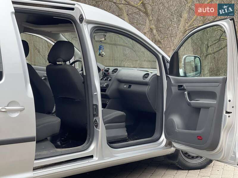 Минивэн Volkswagen Caddy 2012 в Дергачах