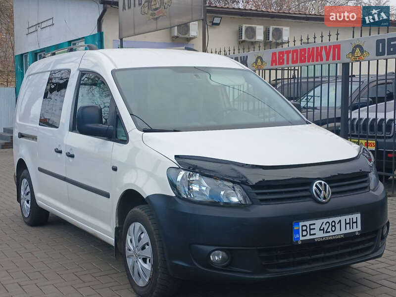 Грузовой фургон Volkswagen Caddy 2011 в Николаеве