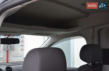 Минивэн Volkswagen Caddy 2010 в 