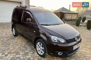 Мінівен Volkswagen Caddy 2013 в Чернівцях