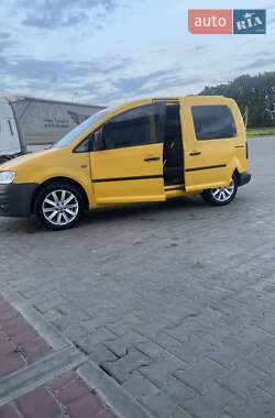 Мінівен Volkswagen Caddy 2006 в Ківерцях