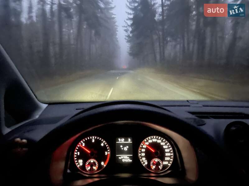 Минивэн Volkswagen Caddy 2011 в Черкассах