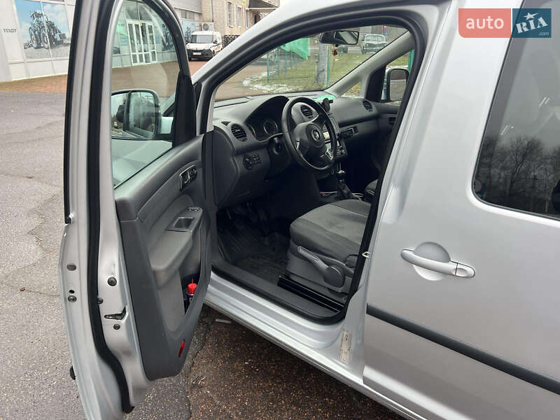 Минивэн Volkswagen Caddy 2011 в Прилуках