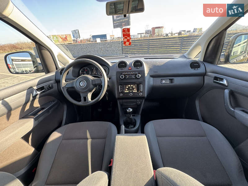 Мінівен Volkswagen Caddy 2012 в Мукачевому