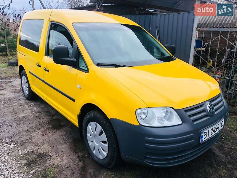 Минивэн Volkswagen Caddy 2005 в Кременчуге