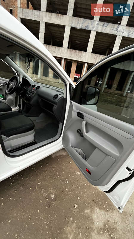 Минивэн Volkswagen Caddy 2006 в Тернополе