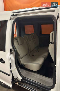 Минивэн Volkswagen Caddy 2007 в 
