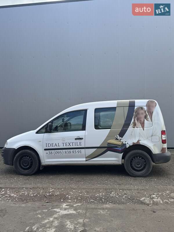 Минивэн Volkswagen Caddy 2010 в 