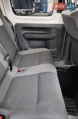 Минивэн Volkswagen Caddy 2014 в Киеве